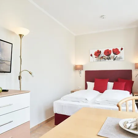 Moderne Mit Balkon - Ostseeurlaub In アパート *
