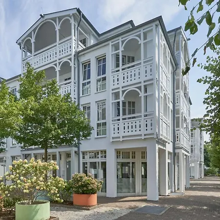 Moderne Mit Balkon - Ostseeurlaub In アパート ゼリン