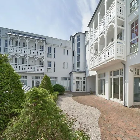 Moderne Mit Balkon - Ostseeurlaub In アパート *